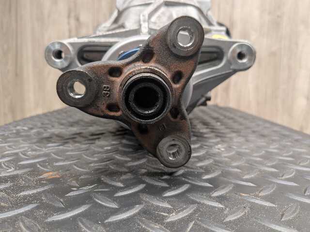 OEM BMW G20 G22 G23 G42 230 330 430 Rear Differential Gearbox Carrier 2.81 36K