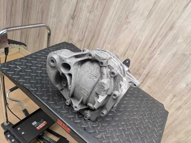 OEM BMW G20 G22 G23 G42 230 330 430 Rear Differential Gearbox Carrier 2.81 36K