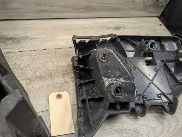 15-19 OEM BMW F16 X6 Rear Right Passenger Bumper Supports Brackets Mounts PAIR