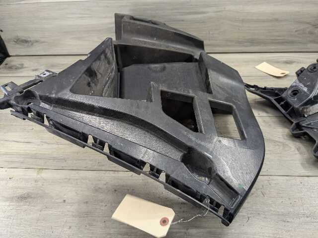 15-19 OEM BMW F16 X6 Rear Right Passenger Bumper Supports Brackets Mounts PAIR