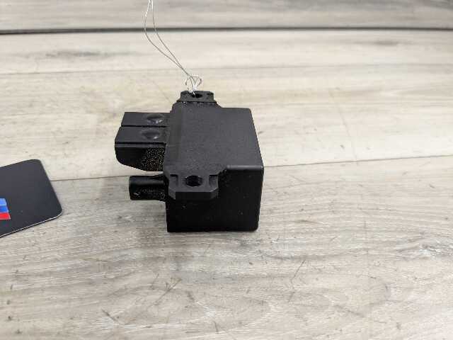 OEM BMW F10 F13 F02 F30 F32 F80 F82 F85 M3 M4 M6 Cooling Fan Relay Control 130A