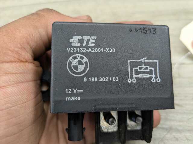 OEM BMW F10 F13 F02 F30 F32 F80 F82 F85 M3 M4 M6 Cooling Fan Relay Control 130A