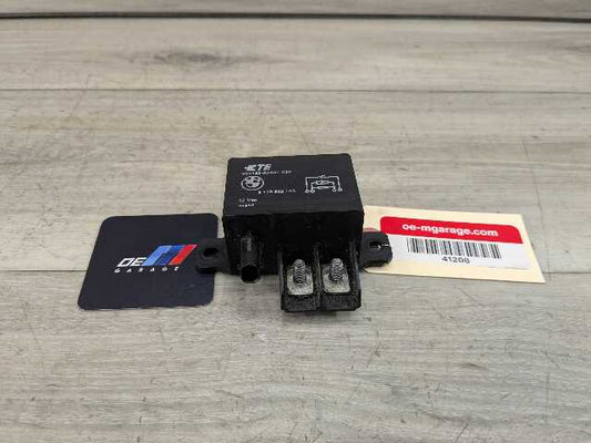 OEM BMW F10 F13 F02 F30 F32 F80 F82 F85 M3 M4 M6 Cooling Fan Relay Control 130A