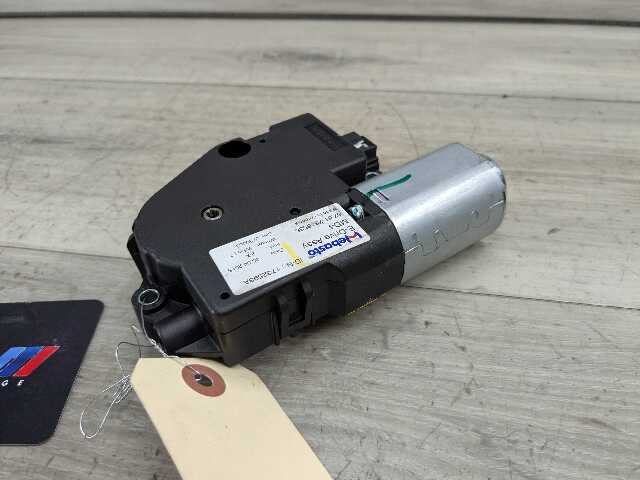 OEM BMW F06 F32 F36 F10 M2 M3 M4 M6 Upper Sunroof Moon Roof Motor Unit