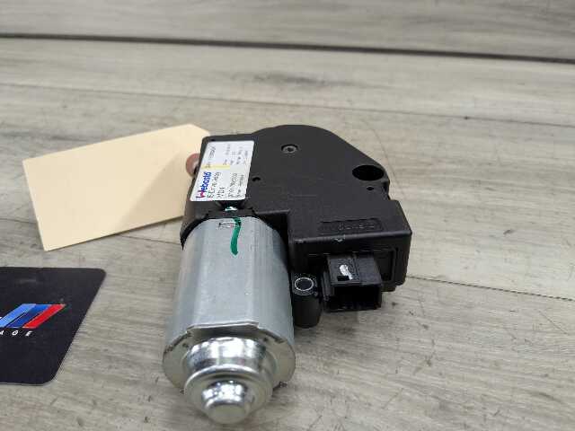 OEM BMW F06 F32 F36 F10 M2 M3 M4 M6 Upper Sunroof Moon Roof Motor Unit