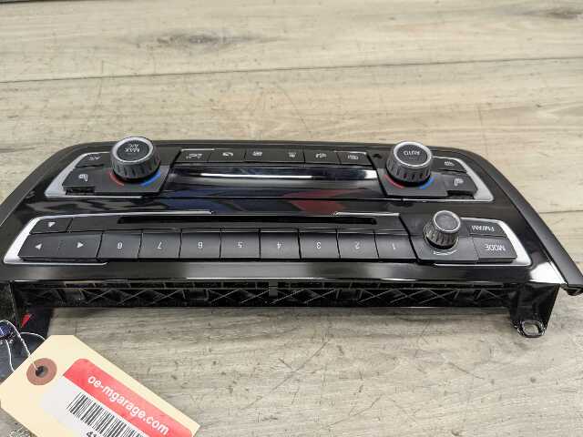 12-16 OEM BMW F22 F32 F30 F36 M4 M3 AC Heater Control Panel Radio Media Buttons