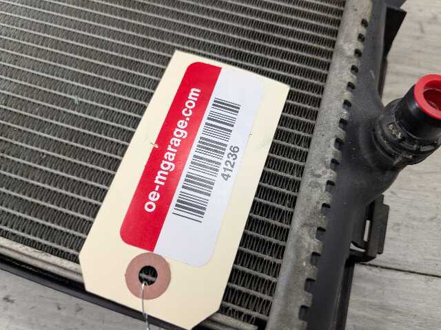 OEM BMW F22 F30 F32 F33 F36 328 335 440 Left Driver Auxiliary Cooling Radiator