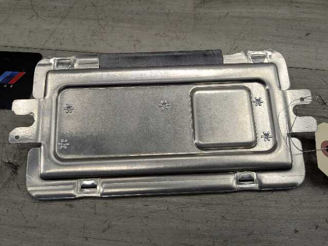 OEM BMW F10 F15 F22 F30 F32 F36 F80 F82 X5 M3 M4 DC1 Strut Damper Control Module