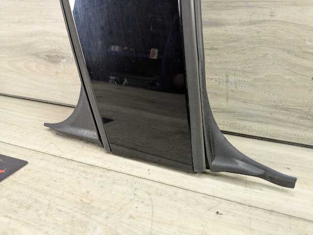 OEM BMW F36 428 430 435 440 Right Passenger Side Exterior B Pillar Trim Molding