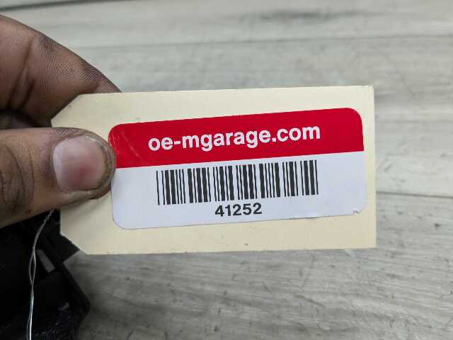 OEM BMW F22 F32 F36 F82 F87 M4 REAR Left Right Upper Seat Belt Retractor Black