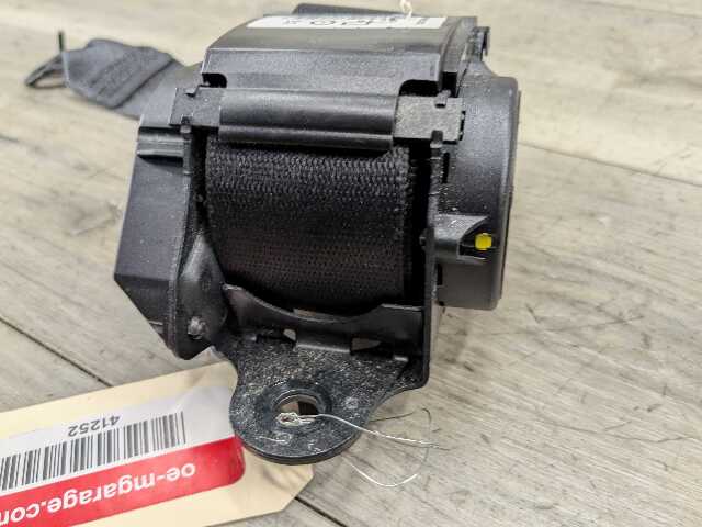 OEM BMW F22 F32 F36 F82 F87 M4 REAR Left Right Upper Seat Belt Retractor Black