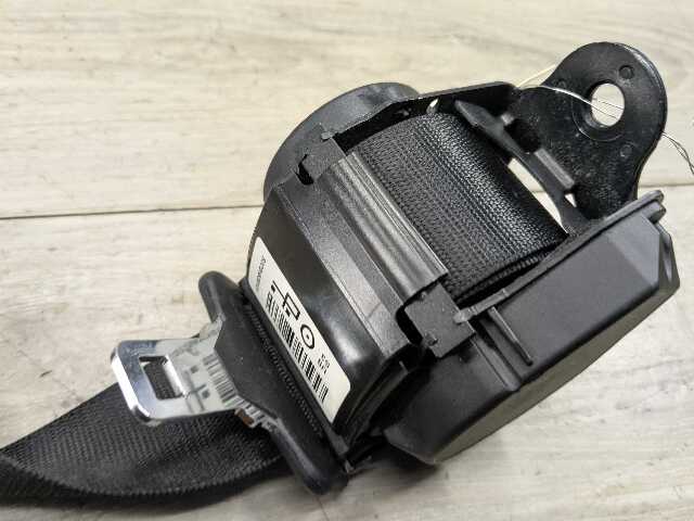OEM BMW F22 F32 F36 F82 F87 M4 REAR Left Right Upper Seat Belt Retractor Black