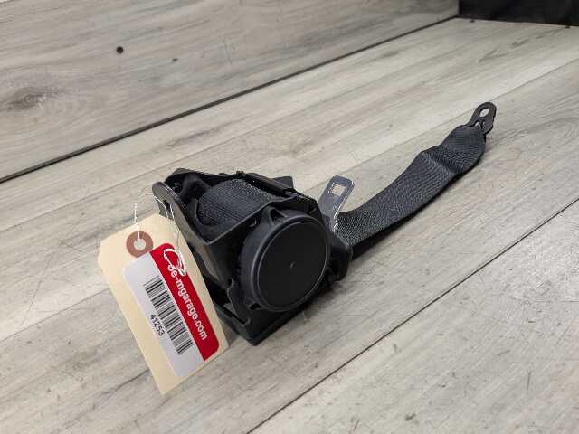 OEM BMW F22 F32 F36 F82 F87 M4 REAR Left Right Upper Seat Belt Retractor Black