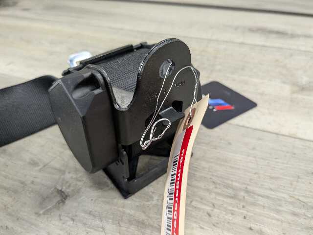 OEM BMW F22 F32 F36 F82 F87 M4 REAR Left Right Upper Seat Belt Retractor Black