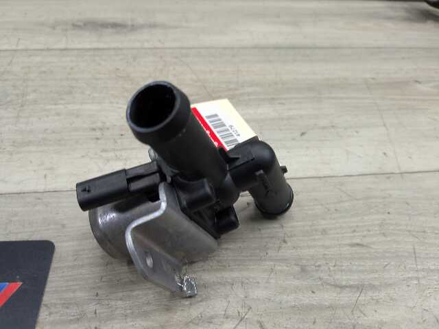 OEM BMW F22 F30 F32 F33 F36 F87 M2 Engine N20 N26 N55 Heater Water Switch Valve