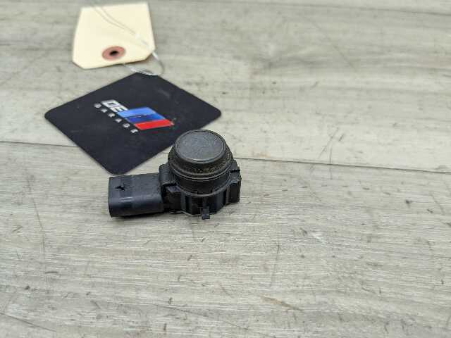 OEM BMW F22 F23 F30 F32 F33 F36 F80 F82 F87 M3 M4 Bumper Parking PDC Sensor Gray