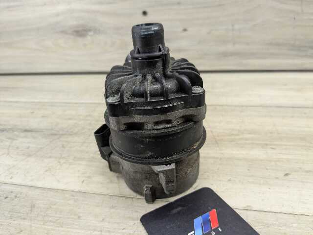 OEM BMW F22 F30 F32 F36 F87 335 435 Engine N55 Auxiliary Electric Water Pump