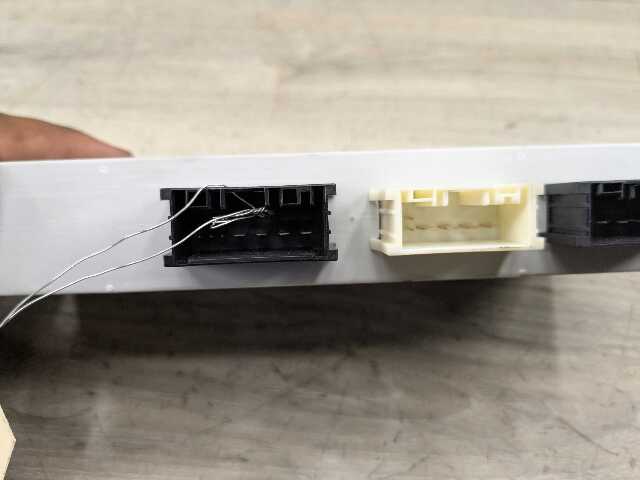 OEM BMW F15 F16 F36* F48* F85 F86 Rear Liftgate Tailgate Trunk Control Module