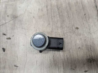 OEM BMW F15 F16 G11 G12 X5 X6 740 750 Rear Parking Sonic PDC Sensor Gray