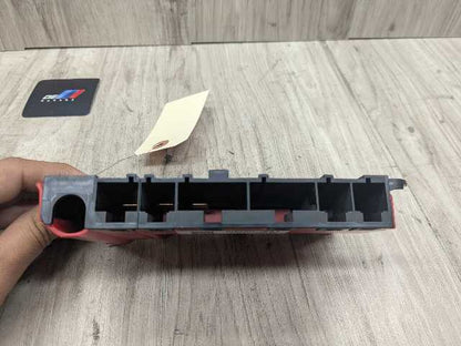 OEM BMW G11 G12 G14 G15 G16 G30 B+ Junction Terminal Power Relay Fuse Box