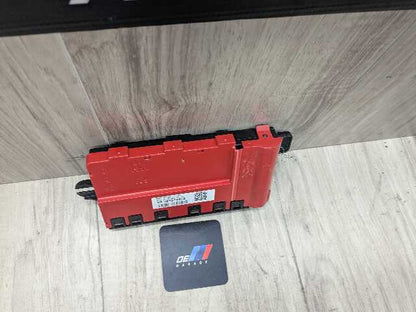 OEM BMW G11 G12 G14 G15 G16 G30 B+ Junction Terminal Power Relay Fuse Box