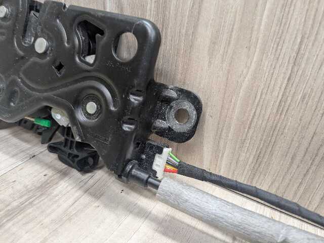 16-22 OEM BMW G11 G12 740 750 M760 Trunk Lid Power Lock Drive Actuator