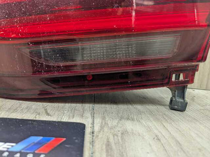 *16-19 OEM BMW G11 G12 740 750 M760 Rear Right Passenger Inner Trunk Tail Light