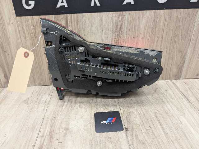 *16-19 OEM BMW G11 G12 740 750 M760 Rear Right Passenger Inner Trunk Tail Light
