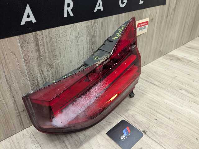 *16-19 OEM BMW G11 G12 740 750 M760 Rear Right Passenger Inner Trunk Tail Light