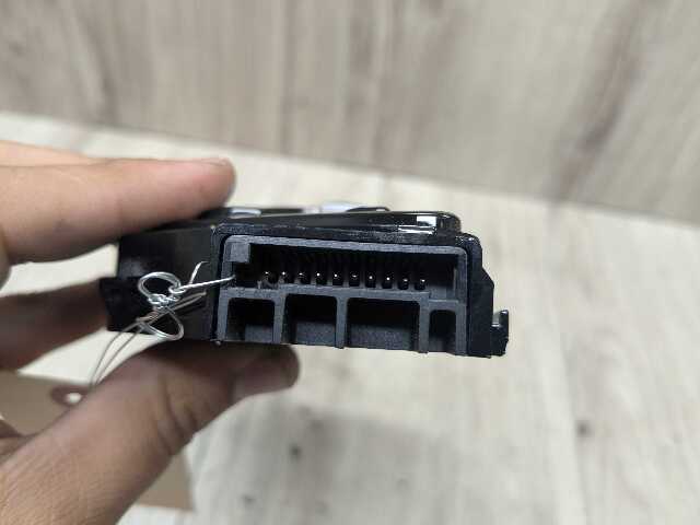 OEM BMW F90 G12 G30 530 540 M550 M5 Front Left Driver Seat Adjust Control Switch