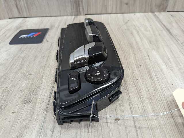 OEM BMW F90 G12 G30 M550 750 M5 Front Right Passenger Seat Adjust Control Switch
