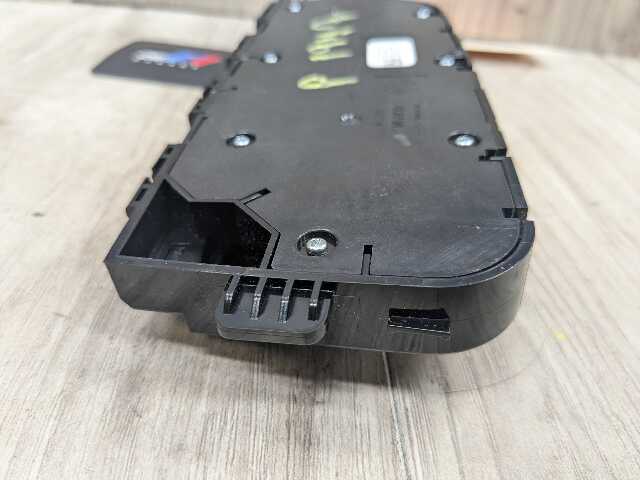 OEM BMW F90 G12 G30 M550 750 M5 Front Right Passenger Seat Adjust Control Switch