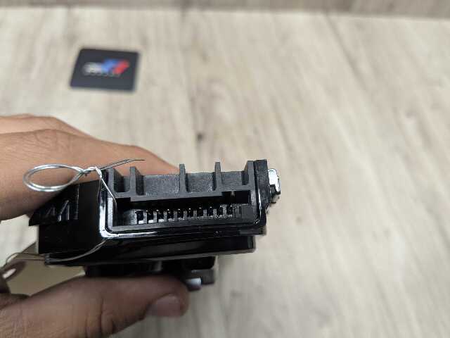 OEM BMW F90 G12 G30 M550 750 M5 Front Right Passenger Seat Adjust Control Switch