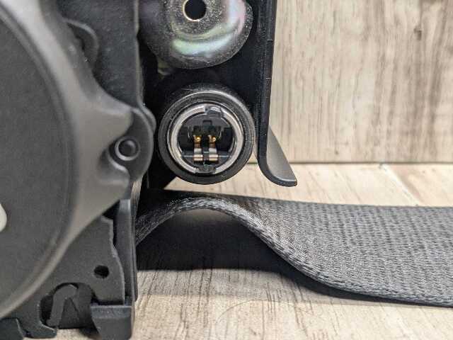 16-22 OEM BMW G11 G12 740 750 M760 B7 Rear Left Right Seat Belt Retractor Black