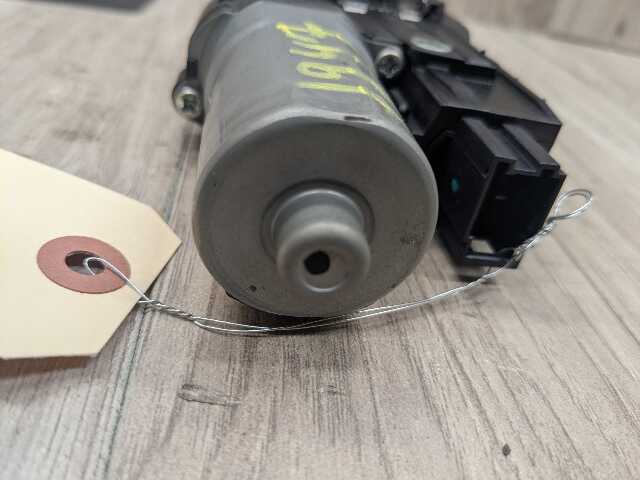 16-20 OEM BMW G12 740 750 M760 B7 Upper SUNROOF Moon Roof Motor Unit