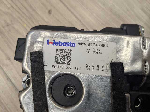 16-20 OEM BMW G12 740 750 M760 B7 Upper SUNROOF Moon Roof Motor Unit