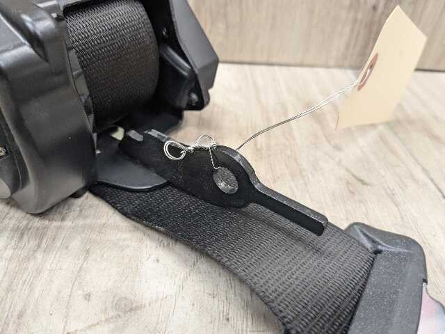 16-22 OEM BMW G11 G12 740 750 M760 B7 Rear Left Right Seat Belt Retractor Black