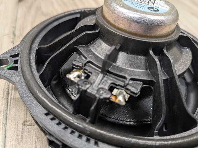 OEM BMW F97 G01 G05 G06 G07 G20* G42 G87 X5 Door Audio Sound Midrange Speaker