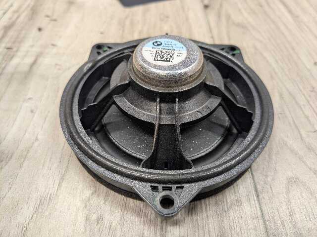 OEM BMW F97 G01 G05 G06 G07 G20* G42 G87 X5 Door Audio Sound Midrange Speaker
