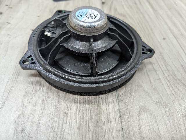 OEM BMW F97 G01 G05 G06 G07 G20* G42 G87 X5 Door Audio Sound Midrange Speaker