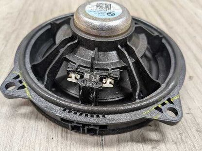 OEM BMW F97 G01 G05 G06 G07 G20* G42 G87 X5 Door Audio Sound Midrange Speaker