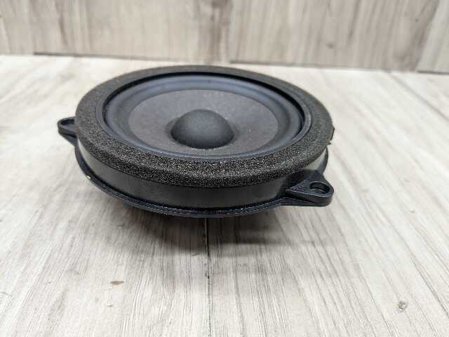 OEM BMW F97 G01 G05 G06 G07 G20* G42 G87 X5 Door Audio Sound Midrange Speaker