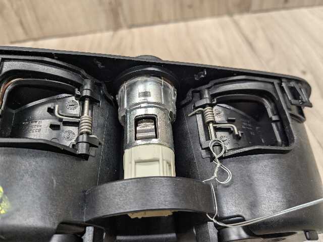 OEM BMW G20 G22 G23 G26 G80 G82 M3 Center Console Cup Holder Storage Compartment