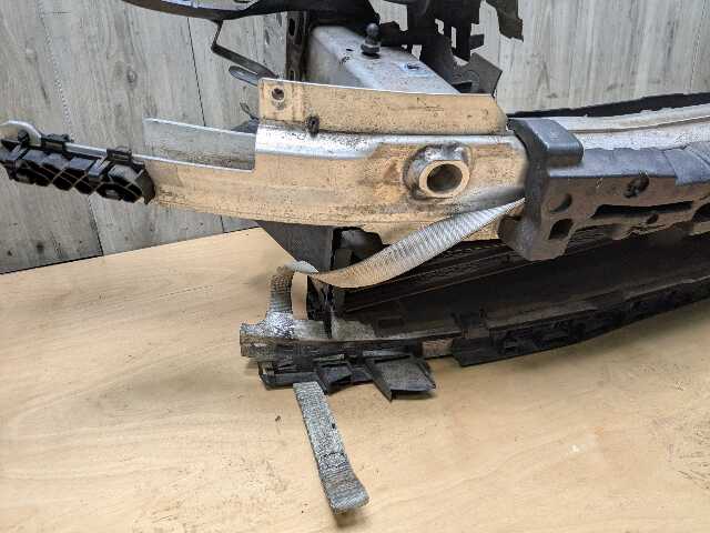 17-23 OEM BMW G30 530 540 M550 M SPORT Front Clip Radiator Support Reinforcement