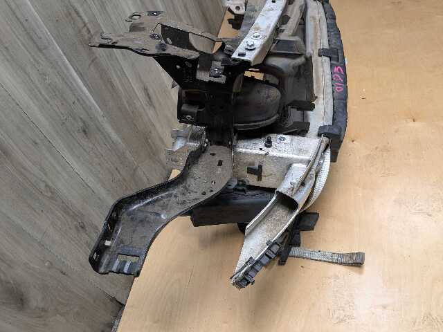 17-23 OEM BMW G30 530 540 M550 M SPORT Front Clip Radiator Support Reinforcement