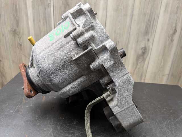 16-19 OEM BMW G12 G30 530 540 M550 740 750 AWD Transmission Transfer Case ATC13