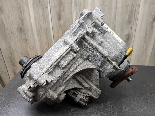 16-19 OEM BMW G12 G30 530 540 M550 740 750 AWD Transmission Transfer Case ATC13