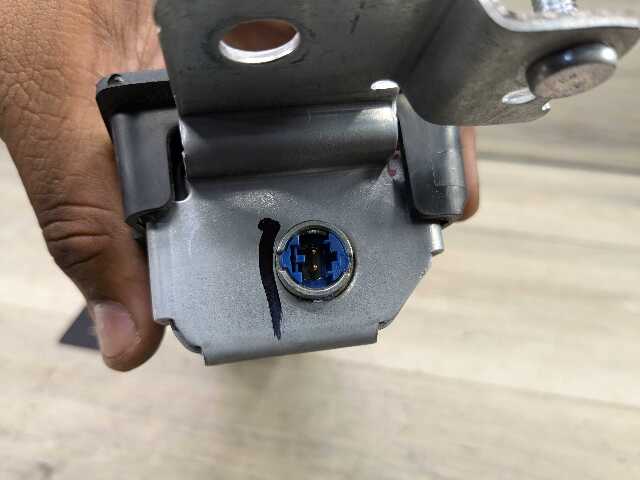 OEM BMW F22 F30 F32 F33 F36 F80 F82 F83 Front Left Driver Knee Lower Dash Airbag