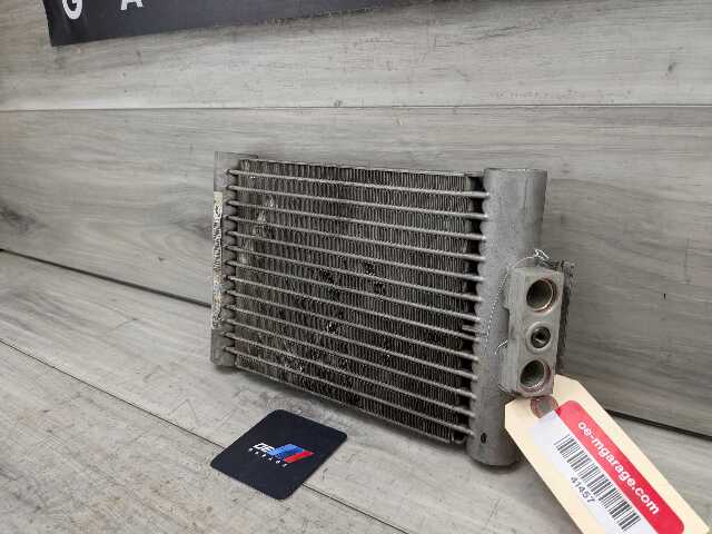 12-15 OEM BMW F22 F30 F32 F34 F36 Left Right Engine Oil Cooler Radiator