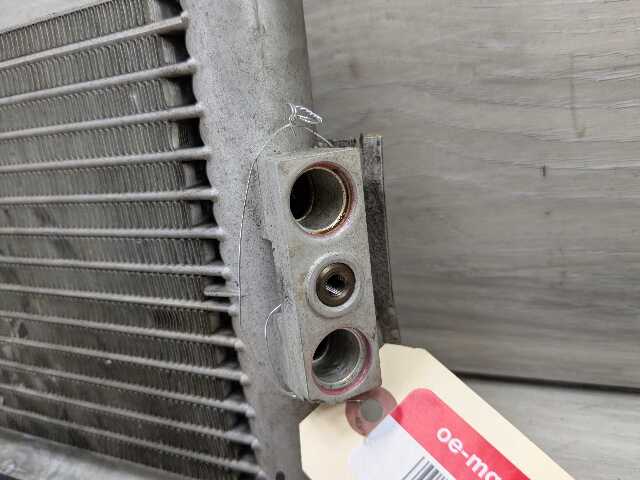 12-15 OEM BMW F22 F30 F32 F34 F36 Left Right Engine Oil Cooler Radiator